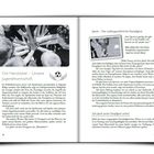 Seite mit zwei Abschnitten: "Die Herzkicker – Unsere Jugendmannschaft", "Jakob – Der außergewöhnliche Kampfgeist". Enthält Fotos von Fußballspielern.