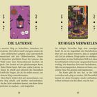 **DIE LATERNE**

Eine Laterne leuchtet sanft, symbolisiert Führung und Magie.

**RUHIGES VERWEILEN**

Empfiehlt langsames Nachdenken, Teegenuss, und Ruhe.

Links Laterne, rechts Wohnzimmer-Szene in Illustrationen.