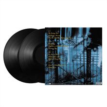 Text in goldener Schrift: Songtitel in mehreren Spalten. Hintergrund: dunkelblauer, mystischer Torbogen.