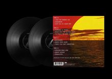 Trackliste: Side A bis D, Titel wie "I Feel the Burning Sun", vor Sonnenuntergangshintergrund, zwei Vinylplatten.