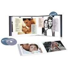 „Francis Lai“ auf zwei CDs. Ein aufgeschlagenes Album mit romantischen Fotos von Paaren.