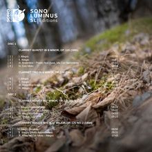 Text: Disc 1 und Disc 2 zeigen Musikwerke, darunter Klarinettenquintett und Sonaten, mit Details zu Sätzen und Zeiten.