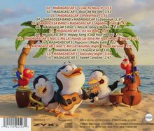 01. MADAGASCAR 5 - I Like To Move It 3:15. Drei Pinguine und zwei Papageien musizieren am Strand unter Palmen.