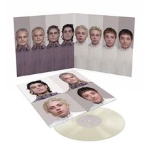 Es gibt keinen lesbaren Text. Ein aufgeklapptes Albumcover mit Porträts von mehreren Personen, helles Vinyl.