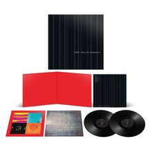 Text: "1996 / Ryuichi Sakamoto". Auf schwarzem Hintergrund, zwei Schallplatten, rote und bunte Umschläge.