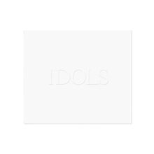 Text "IDOLS" ist geprägt. Das Bild ist minimalistisch und weiß.
