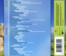 Disc 1 und Disc 2 listen jeweils 25 Lieder in Blau. Rechts ein Barcode auf grünem Hintergrund.