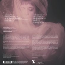 A-Seite:
1. Winter in July
2. Invention: Breathing
3. The Girl Who is Still Standing
4. Strong Winds

B-Seite:
1. Italian Lovesong
2. The Old House
3. She Said: Prologue
4. She Said
5. Learning to Breathe

Musiker: Esther Kaiser (Gesang), Alexander Wienand (Piano), Athina Kontou (Kontrabass), Tilmann Dehnhard (Flöte).

Hintergrund: Ein zartes Gesicht in Rosatönen hinter Schleiern.