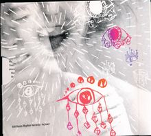 "My fear is their fear. My peace is their peace." Schwarzweißfoto mit bunten, surrealen Augengrafiken.