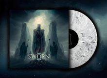 "SWORN, NULL CROWN THE INFINITE" steht auf einem düsteren, mystischen Artwork mit dunklen Gestalten und Schädeln.