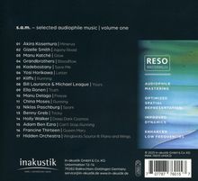 s.a.m. – selected audiophile music | volume one. Enthält 17 Musiktitel von verschiedenen Künstlern. Rechts Text: "RESON".