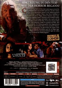 "ABKÜRZUNG IN DEN TOD - WIE DER HORROR BEGANN!" Eine gruselige Figur im Wald, darunter erschrockene Menschen, Text "UNCUT!".