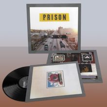 Oben steht "PRISON" auf einem gelben Schild. Bilder einer Stadt und einer Schallplatte sind zu sehen.