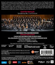 "GUSTAV MAHLER Symphony No. 3 in D minor", dargestellt sind ein großes Orchester, ein Chor und der Dirigent auf einer Bühne.