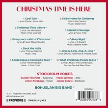 "CHRISTMAS TIME IS HERE" steht oben. Darunter eine Songliste mit Titeln wie "Cool Yule", "I'll Be Home for Christmas". Dabei "STOCKHOLM VOICES" und "BOHUSLÄN BIG BAND".