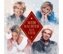 "Weihnachten hoch vier" steht zentral in einem rautenförmigen Design. Umgeben von vier lächelnden Personenporträts.