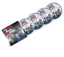 "The Blues Band", fünf CDs mit Bandfoto in blauen Tönen und schwarzem CD-Case mit Porträts.
