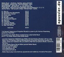 Musikstücke mit Zeiten, Musiker und Instrumente gelistet; Infos zu Komposition und Aufnahme; Websites genannt.