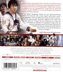 Texte: "Inkl. Deutscher Filmfassung!", "ca. 107 Min.", "HK 1983", "2.35:1". Ein Mann in einem weißen Marineanzug.