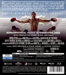 BONUSMATERIAL inklusive ALTERNATIVEM ENDE. Triff niemals deine Idole. Mann mit Football vor grauem Hintergrund.