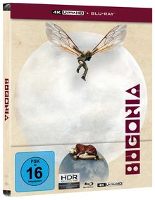 "4K Ultra HD + Blu-ray", "BUGONIA", "FSK ab 16 freigegeben". Ein Mann mit Flügeln fliegt, eine Person liegt auf einer Kugel.