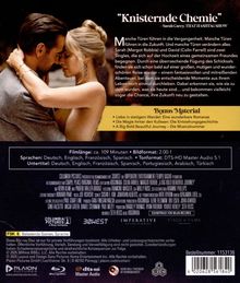 "Knisternnde Chemie" steht oben; zwei Menschen umarmen sich innig. Im gelben Streifen: "Bonus Material." Details unten in kleinerer Schrift.