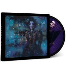 Text: Frisson Noir. Illustration: Dunkle, geheimnisvolle Frau auf blau-violettem Hintergrund. CD mit Gesichtsmotiv.