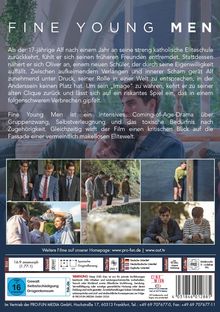 FINE YOUNG MEN. Intensives Coming-of-Age-Drama über Gruppenzwang und Selbstverleugnung in einer Eliteschule.