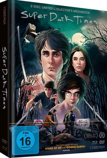 Super Dark Times (Blu-ray &amp; DVD im Mediabook), 1 Blu-ray Disc und 1 DVD