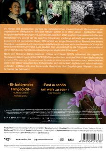 Texte: "Ein betörendes Filmgdicht" - Frankfurter Rundschau, "Fast zu schön, um wahr zu sein" - FAZ Online  
Fotos: Drei Personen, eine Blume.