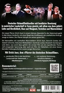 "Deutscher Heimatfilmklassiker mit bewährter Besetzung in malerischer Landschaft. Liebe, Missgunst und Missverständnisse."