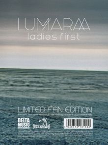 Lumaraa: Ladies First (Limited-Fan-Box), 3 CDs, 1 T-Shirt und 1 Merchandise