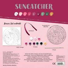 "Suncatcher", Farbzahlen 1-9, "Dieses Set enthält:", Motiv-Vorlage, Satinband, 9 Farben, Pinsel, Fensterbild mit Silberfolie.