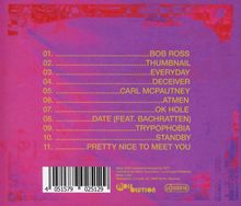 Trackliste: 1. Bob Ross, 2. Thumbnail, 3. Everyday, 4. Deceiver, 5. Carl McPaRtney, 6. Atmen, 7. OK Hole, 8. Date (Feat. Bachratten), 9. Trypophobia, 10. Standby, 11. Pretty Nice to Meet You. Hintergrund in lila und rosa mit Barcode unten.