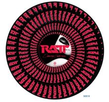 Text: "SIDE B", "RATT", "Dancing Undercover". Runde Illustration mit wiederholtem Schriftzug und Lippenmotiv.