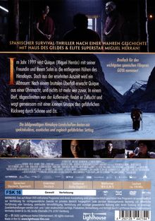 SPANISCHER SURVIVAL-THRILLER NACH EINER WAHREN GESCHICHTE; Himalaya-Szene mit schneebedeckten Bergen und Wanderern.