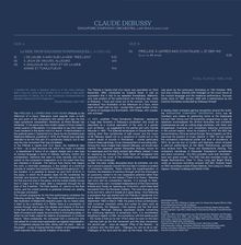 Text oben: CLAUDE DEBUSSY. SINGAPORE SYMPHONY ORCHESTRA, LAN SHUI (conductor).  
Links: L.A. MER; Rechts: PRÉLUDE À L'APRÈS-MIDI D'UN FAUNE.  
Beschreibung: Klassisches Musikcover in dunklem Blau.