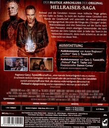 "Der blutige Abschluss der original HELLRAISER-SAGA." Zwei düstere Figuren; eine mit Nägeln im Kopf und eine mit würfelförmigem Objekt.