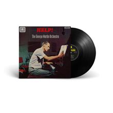 "HELP! The George Martin Orchestra" steht auf einem Plattencover. Ein Mann spielt Klavier, daneben eine Schallplatte.