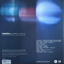 "mastery quantum sound. Jon Hopkins - Embodiment Breathing. Logo unten rechts. Verschwommene, bunte Lichter im Hintergrund."