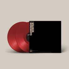 „CAMERON WINTER“ in heller Schrift. Zwei rote Vinyl-Schallplatten, eine schwarze Hülle daneben.