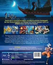 Taucht ein in eine actionreiche und abenteuerliche Fantasywelt. Bei der Anime-Adaption von Shangri-La Frontier kommen nicht nur MMORPG-Fans voll auf ihre Kosten! Nach dem langersehnten Update schreitet Sunraku unbeirrt in Shangri-La Frontier voran. Nach einer herben Niederlage gönnt er sich eine Auszeit und kramt sein altes Lieblings-Game heraus: Nephilim Hollow. Das vermeintliche Nostalgie-Match entwickelt sich zu einem Duell, das überraschend viel mit ShanFro zu tun hat. Auch dort wird es nicht langweilig. Im Kampf gegen unberechenbare Golems, einen Geisterschiff-Boss oder einen Tiefseemonster muss Sunraku tief in die Trickkiste greifen. Bald wird sich zeigen, ob er und seine Gefährten im großen Schaukampf bestehen können. EXTRAS 3 Artcards, Promo-Videos, Clean Openings & Endings, Shangri-La Frontier Theater.