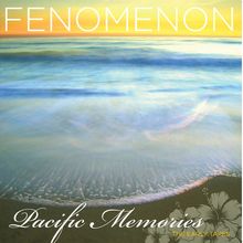 "FENOMENON", "Pacific Memories", "THE EARLY TAPES". Ein beruhigendes Meeresbild mit sanften Wellen und Sonnenuntergang.