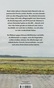 Nach vielen Jahren in Rostock kehrt Monchi in die vorpommersche Provinz zurück [...] was jetzt noch einen Unterschied machen könnte.

Eine Landschaft mit einem grauen Himmel und nassem Boden ist zu sehen.
