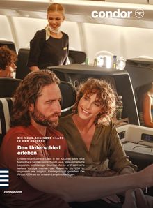 Oben rechts steht "condor" mit Logo. Zwei Personen sitzen lächelnd in einem Flugzeugsitz, eine Stewardess steht daneben.