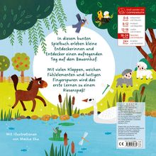 Ein buntes Kinderbuch mit Text über Entdeckungen auf einem Bauernhof. Illustrationen von Tieren wie Pferd, Schaf und Vogel.