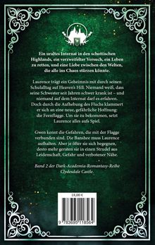 Text beschreibt ein Internat in Schottland, Geheimnisse, Flüche und eine gefährliche Liebe. Verzierte grüne Hintergrundgestaltung.