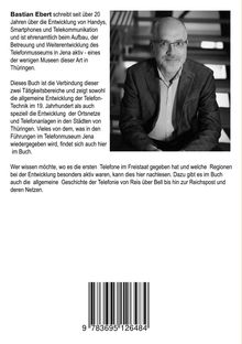 Ein Mann in Anzug auf Treppe. Links Text über Telefonentwicklung und das Telefonmuseum Jena. Unten ein Barcode.