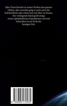 Text beschreibt Jules Vernes Reisen über und unter die Erde. Unten ein Barcode. Im Hintergrund Erde aus dem All.