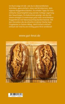 Text erklärt das Backen von Roggenbrot mit Sauerteig. Unten Webseite. Bild zeigt zwei gebackene Brote auf einem Rost.